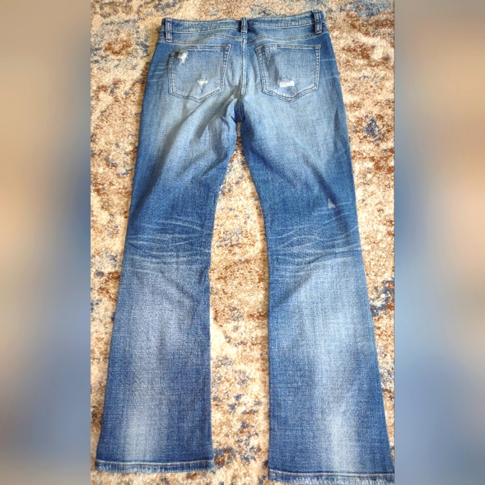 Daytrip Distressed Virgo Bootcut Jeans Size 29R